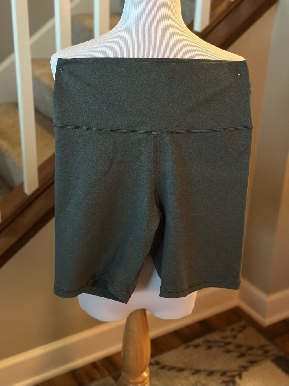 aerie Olive Green High-Rise Bike Shorts - L1000